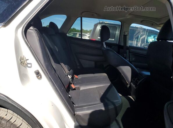4S4BSANC1H3433991 2017 SUBARU OUTBACK White Rear interior view