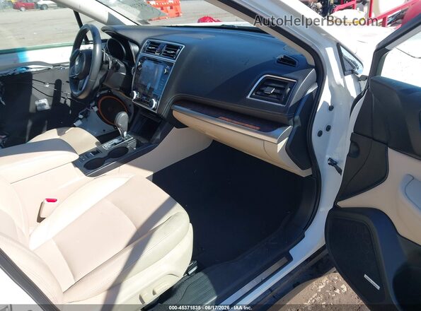4S4BSANC2J3314871 2018 SUBARU OUTBACK White წინა სალონის ხედი