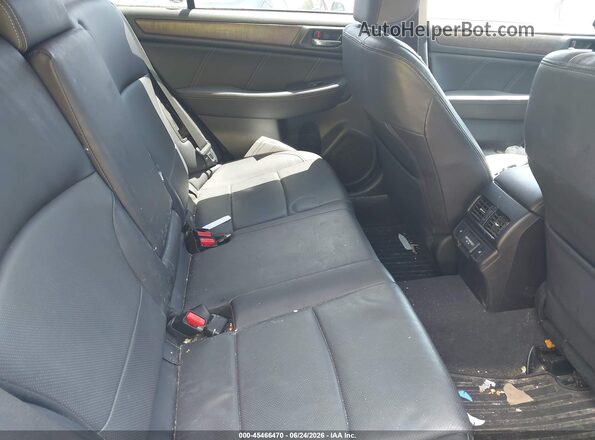 4S4BSANC3J3233510 2018 SUBARU OUTBACK Silver VIN კოდის სტიკერის ხედი