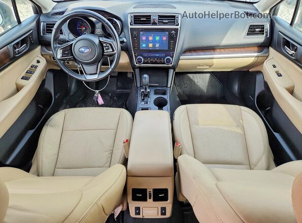 4S4BSANC3J3279712 2018 SUBARU OUTBACK White Vista del salpicadero
