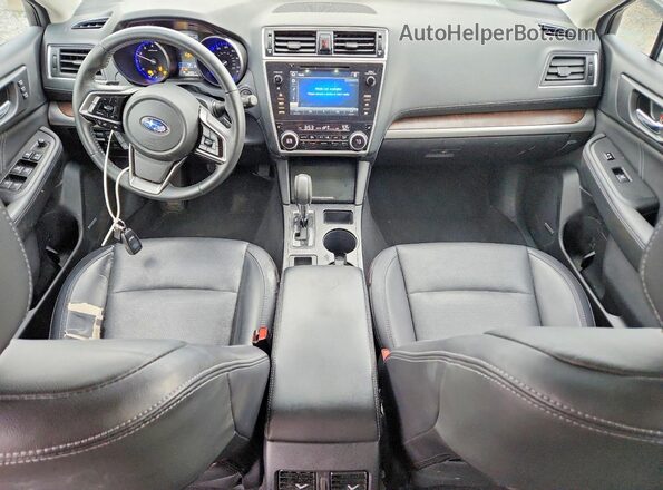 4S4BSANC4J3244175 2018 SUBARU OUTBACK Белый Вид панели приборов