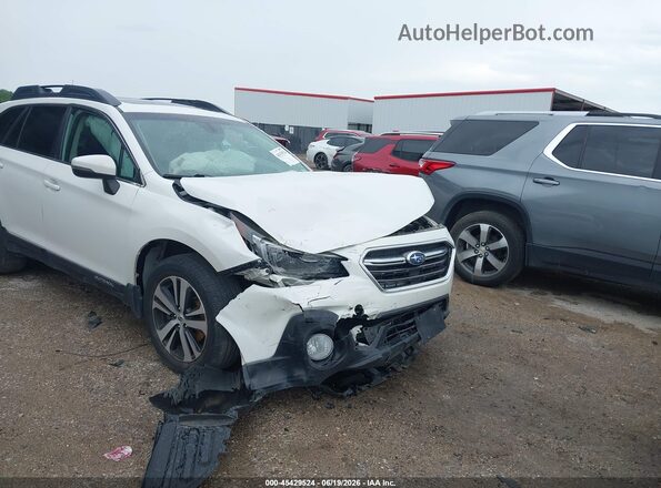 4S4BSANC5J3334953 2018 SUBARU OUTBACK White Դիմացի տեսք