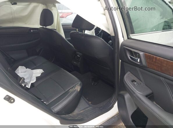 4S4BSANC5J3334953 2018 SUBARU OUTBACK White VIN կոդի պիտակի տեսք
