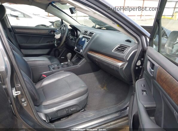 4S4BSANC6J3237888 2018 SUBARU IMPREZA Gray Вид салону спереду