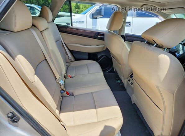 4S4BSANC7H3327660 2017 SUBARU OUTBACK Tan Widok tylnych siedzeń