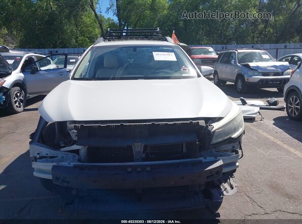 4S4BSANC7J3268681 2018 SUBARU OUTBACK White Rear interior view