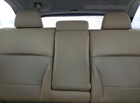 4S4BSANC8J3201099 2018 SUBARU OUTBACK Silver უკანა სავარძლების ხედი