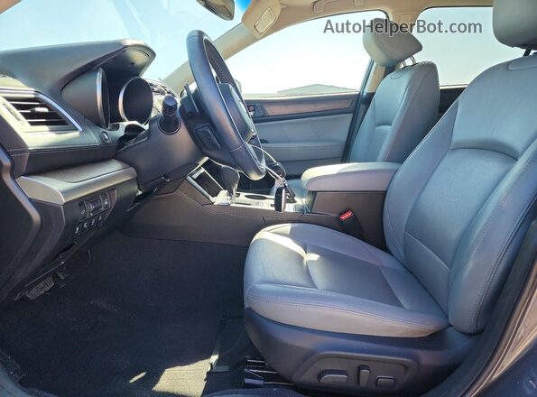 4S4BSANC9J3220423 2018 SUBARU OUTBACK Gray წინა სალონის ხედი