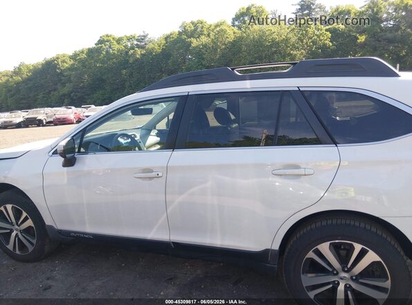 4S4BSANC9J3358088 2018 SUBARU OUTBACK Белый Панорамный вид салона 360°