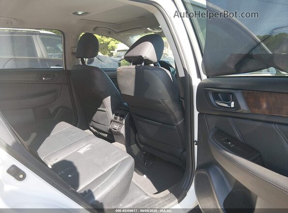 4S4BSANC9J3358088 2018 SUBARU OUTBACK Белый Вид наклейки с VIN-кодом