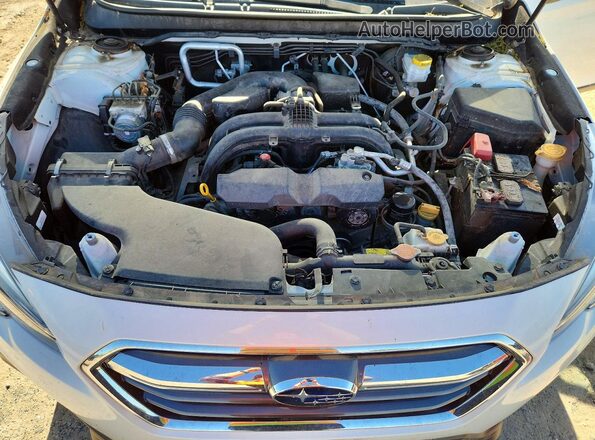 4S4BSANC9K3238762 2019 SUBARU OUTBACK White Vista interior trasera