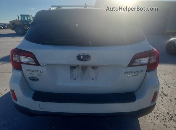 4S4BSATC5H3276582 2017 SUBARU OUTBACK White Հետևի տեսք