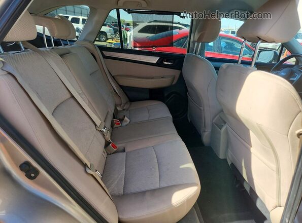 4S4BSBFC1G3242395 2016 SUBARU OUTBACK Серебряный Вид задних сидений