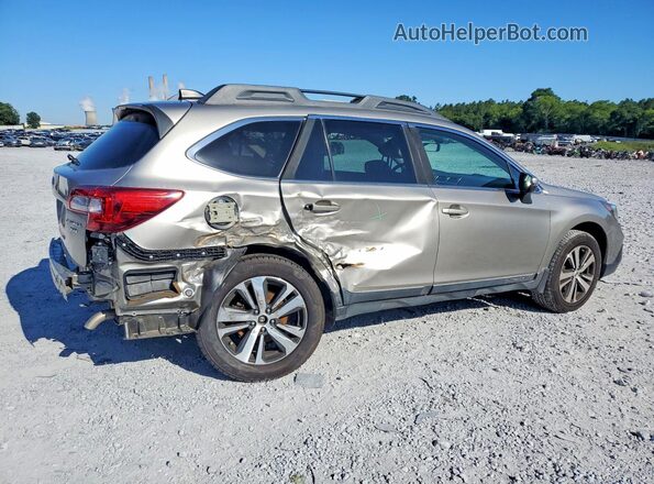 4S4BSENC3J3343402 2018 SUBARU OUTBACK Silver Задня права чверть