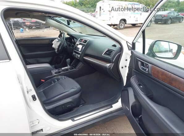 4S4BSENC6H3374248 2017 SUBARU OUTBACK White Vista interior delantera