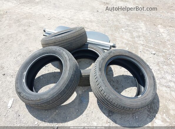 4S4BSENC7K3285716 2019 SUBARU OUTBACK Silver Սարքավորումների վահանակի տեսք
