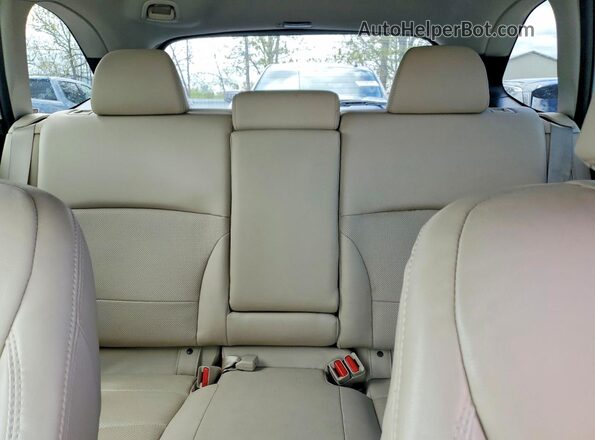 4S4BSENC9J3274277 2018 SUBARU OUTBACK White 