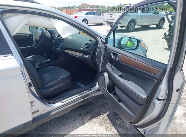 4S4BSENCXH3365326 2017 SUBARU OUTBACK Light Blue წინა სალონის ხედი