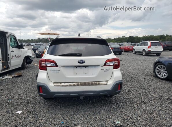 4S4BSETC8K3346378 2019 SUBARU OUTBACK White Вид ззаду