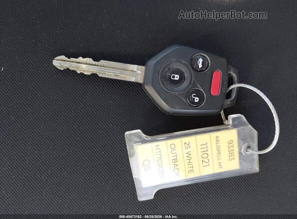4S4BTAAC4S3216574 2025 SUBARU OUTBACK Белый Вид панели приборов