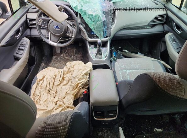4S4BTACC3N3209939 2022 SUBARU OUTBACK Silver Widok deski rozdzielczej