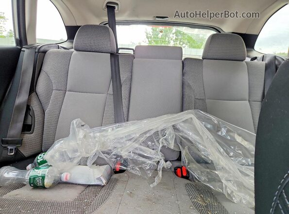 4S4BTACC3N3209939 2022 SUBARU OUTBACK Silver Widok tylnych siedzeń