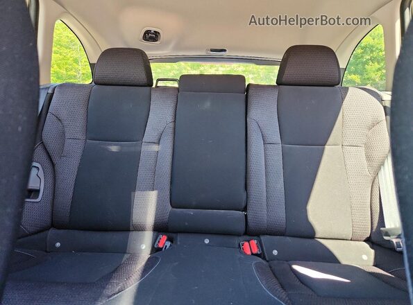 4S4BTACC8L3159035 2020 SUBARU OUTBACK Green Widok tylnych siedzeń