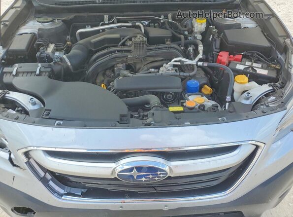 4S4BTACCXN3147309 2022 SUBARU OUTBACK Silver Widok wnętrza z tyłu