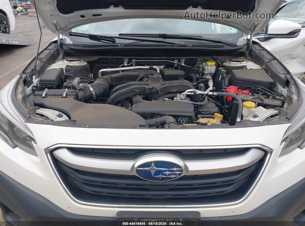4S4BTADC1N3207377 2022 SUBARU OUTBACK White Rear view