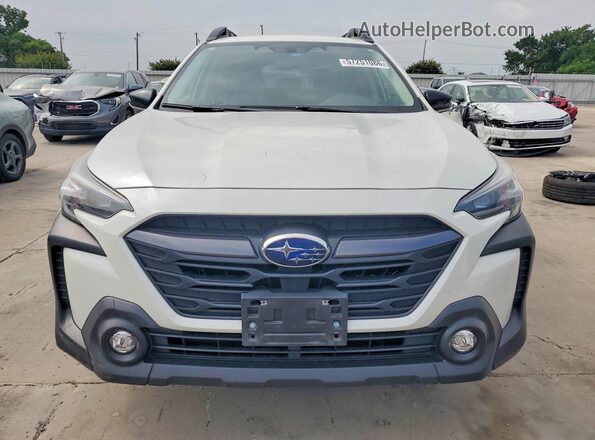 4S4BTADC1P3142596 2023 SUBARU OUTBACK White Вид спереду
