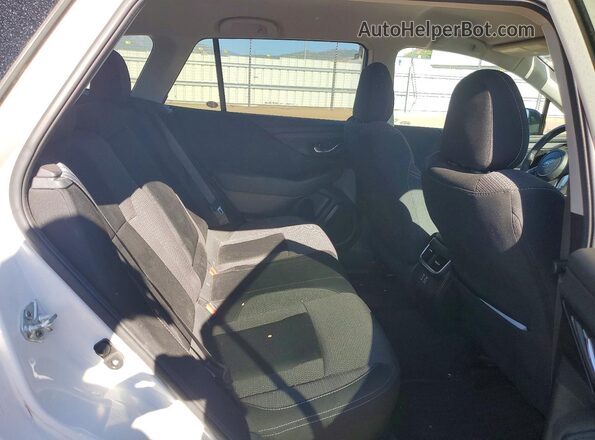 4S4BTADC2R3109397 2024 SUBARU OUTBACK White Widok tylnych siedzeń