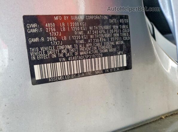 4S4BTADC5P3187329 2023 SUBARU OUTBACK Silver Widok naklejki z numerem VIN