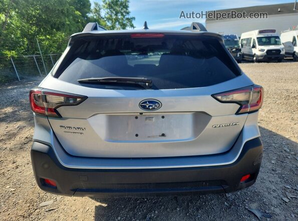 4S4BTADC8R3146602 2024 SUBARU OUTBACK Silver Vista trasera
