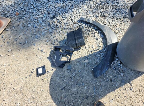 4S4BTADC8R3146602 2024 SUBARU OUTBACK Silver Vista de la etiqueta del VIN