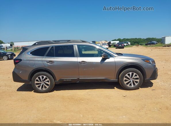 4S4BTAFC0N3117912 2022 SUBARU OUTBACK Gray Vista interior trasera
