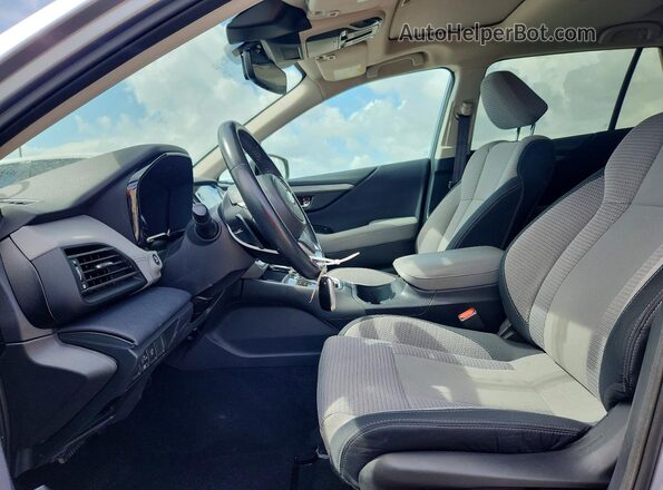 4S4BTAFC3P3110486 2023 SUBARU OUTBACK Silver Vista interior delantera