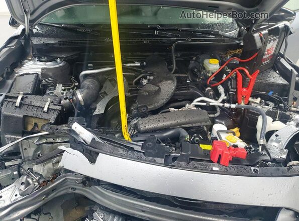 4S4BTAFC3S3255133 2025 SUBARU OUTBACK Silver ძრავის განყოფილების ხედი