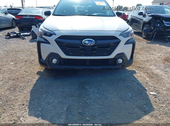 4S4BTAFC3S3270103 2025 SUBARU OUTBACK White Widok wnętrza z tyłu