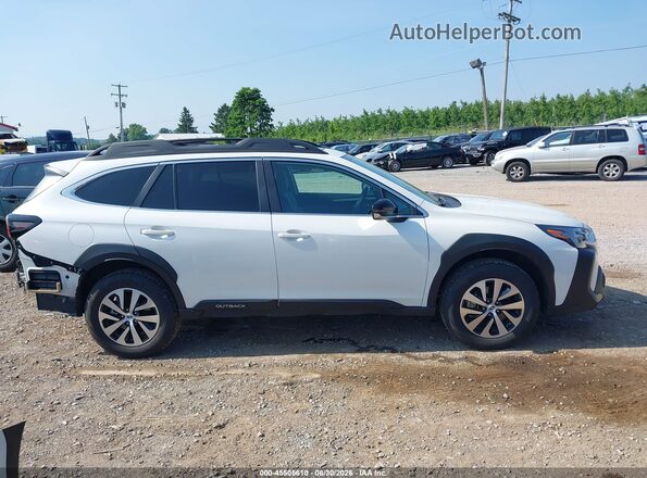 4S4BTAFC3S3270103 2025 SUBARU OUTBACK White Widok wnętrza 360 stopni