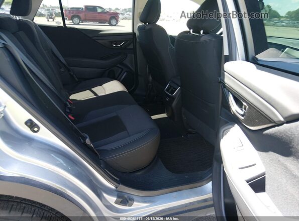 4S4BTAFC5S3149170 2025 SUBARU OUTBACK Silver Vista de la etiqueta del VIN