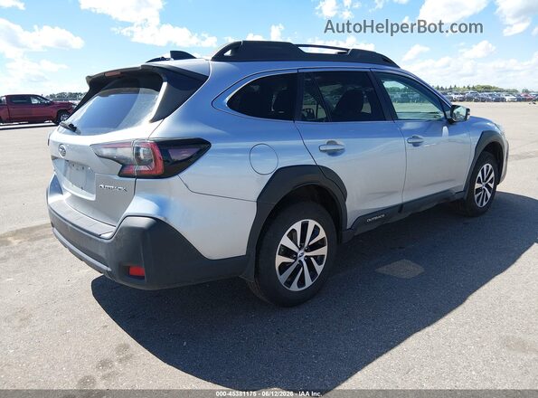 4S4BTAFC5S3149170 2025 SUBARU OUTBACK Silver Trasero derecho