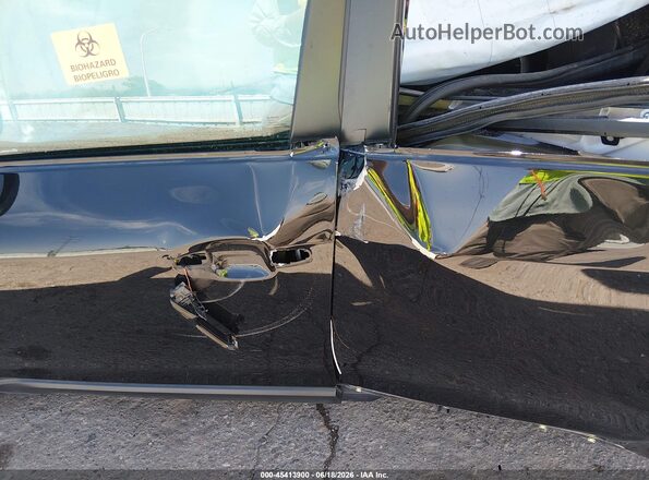 4S4BTAFC6R3173164 2024 SUBARU OUTBACK Black Vista del compartimento del motor