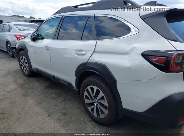4S4BTAFCXS3112695 2025 SUBARU OUTBACK White Widok wnętrza z tyłu