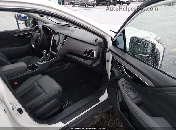 4S4BTALC6P3171237 2023 SUBARU OUTBACK White Widok wnętrza z przodu