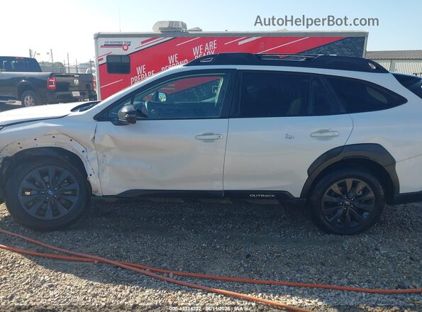4S4BTALC8S3182829 2025 SUBARU OUTBACK White 