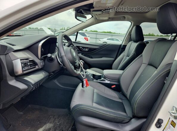 4S4BTALCXS3303585 2025 SUBARU OUTBACK White 