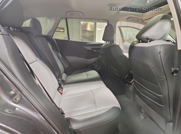 4S4BTANC0R3189779 2024 SUBARU OUTBACK Серый 