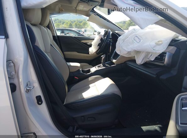 4S4BTANC2P3198805 2023 SUBARU OUTBACK White წინა სალონის ხედი