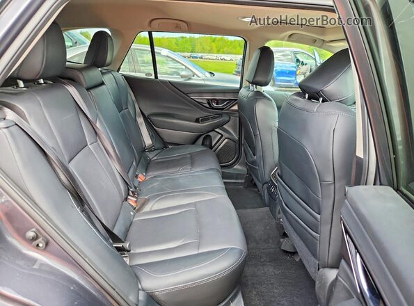 4S4BTANC2R3190304 2024 SUBARU OUTBACK Gray Rear seats view