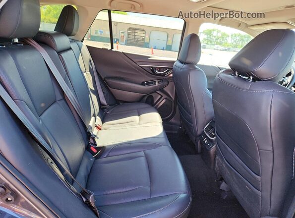 4S4BTANC4P3201431 2023 SUBARU OUTBACK Gray 